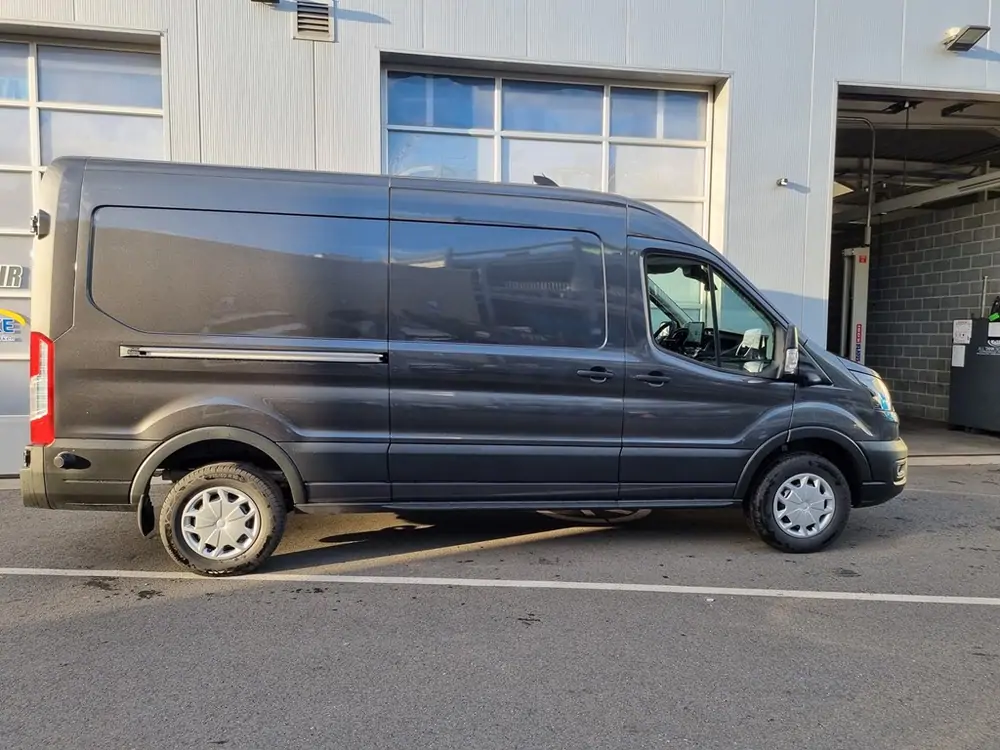 Occasie Ford Transit 2t mca 350L Gesloten bestelwagen L3 Trend Electric 67kW/198kW AXM - Metaalkleur: Moondust Silver 11