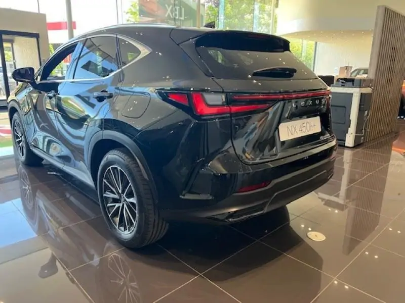 Occasie Lexus Nx phev Wagon 450h+ E-CVT Executive Line LHD 223 - Graphite Black 3