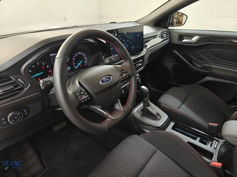 Occasie Ford Focus mca (c519) ST-Line 1.0i Ecoboost 155pk A7 Clipper 4