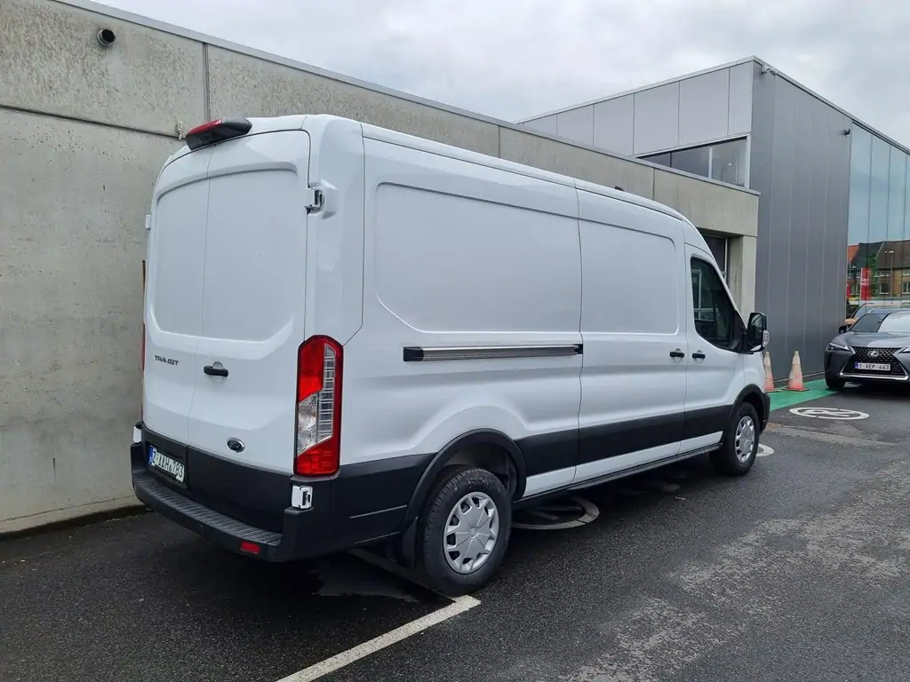 Occasie Ford Transit 2t mca 350L Gesloten bestelwagen L3 Trend M6 2.0 TD 130 pk N1 Euro BYW - niet-metaalkleur: Frozen White 8