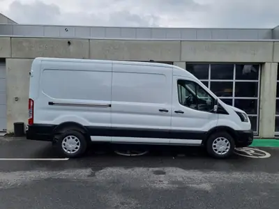 Occasie Ford Transit 2t mca 350L Gesloten bestelwagen L3 Trend M6 2.0 TD 130 pk N1 Euro AXW - niet-metaalkleur: Frozen White