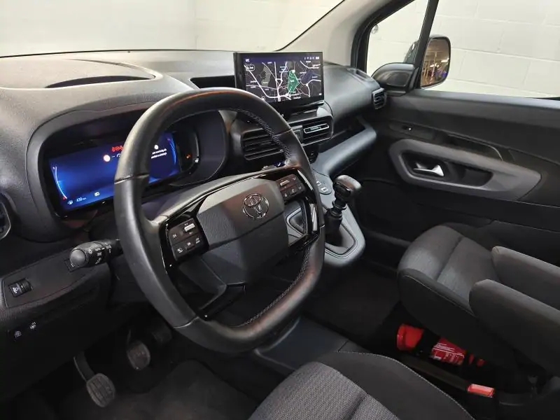 Occasie Toyota ProAce City Verso Family 5pl GREEN - Vert 5