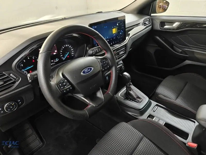 Occasie Ford Focus mca (c519) ST-Line 1.0i Ecoboost 155pk A7 Clipper 4