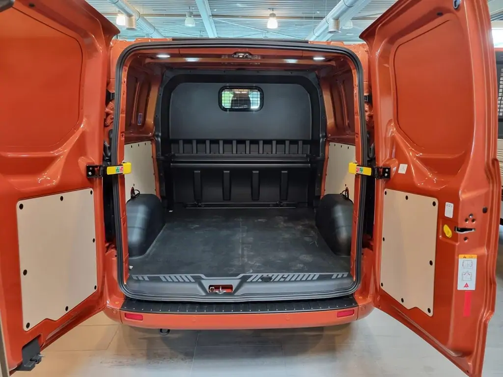 Occasie Ford Transit custom 320L Multi use: bestelwagen met dubbele cabine L2 Sport M6 2 BYO - Metaalkleur: Orange Glow 10