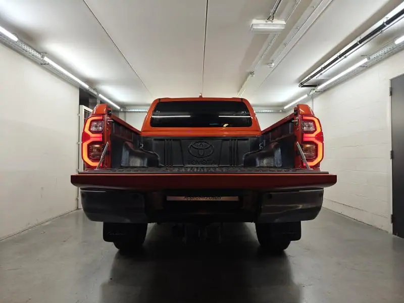 Occasie Toyota Hilux DC - 2.8 MHEV Diesel - Invincible - ORANGE - Orange 11