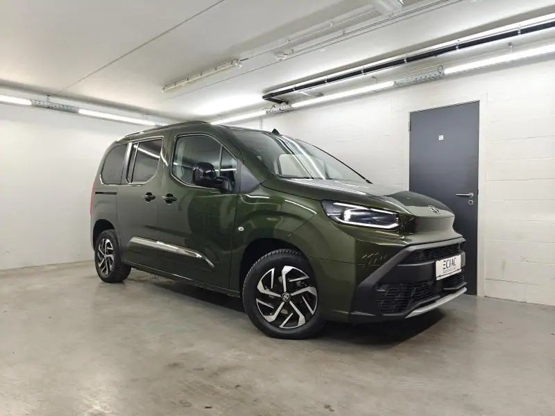 Occasie Toyota ProAce City Verso Family 5pl GREEN - Vert 2