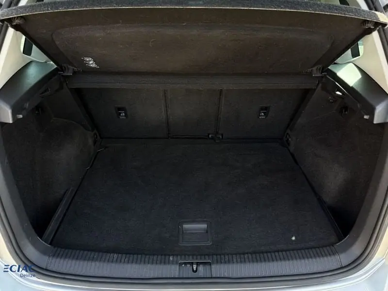 Occasie Volkswagen Golf sportsvan . 20