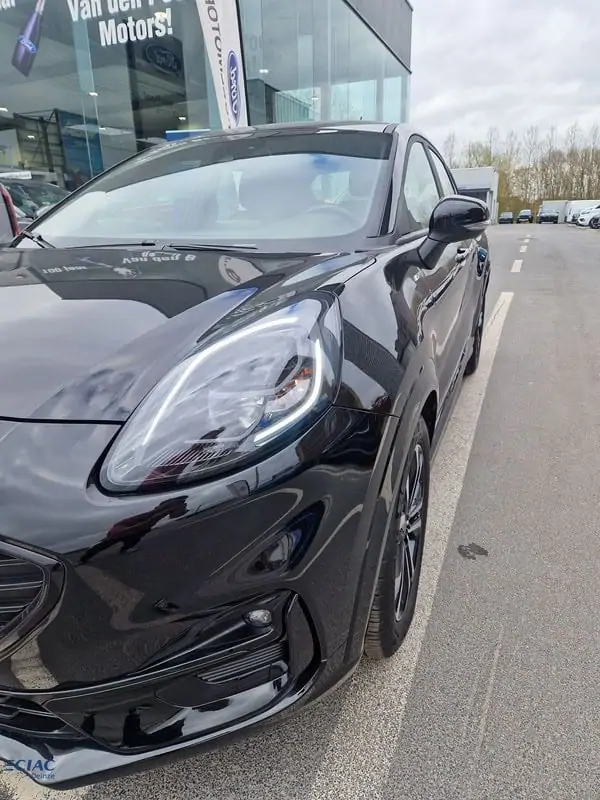 Occasie Ford Puma ST-Line 1.0i EcoBoost mHEV 125pk / 92kW A7 2ZB - Metaalkleur "Agate Black" 2