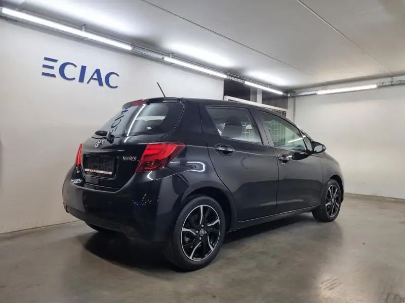 Occasie Toyota Yaris 1.4 D-4D 5D 5MT SOL 10