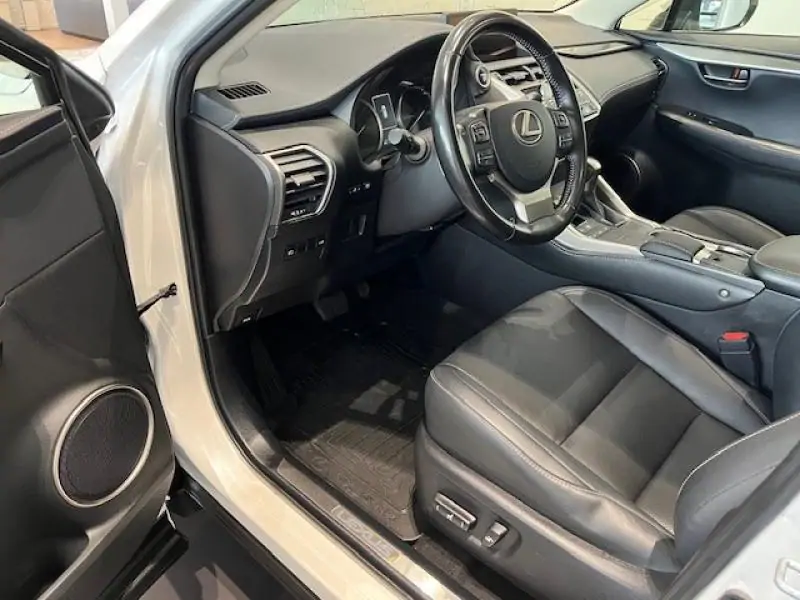 Occasie Lexus NX 300H Executive Line WHITE - Blanc 8