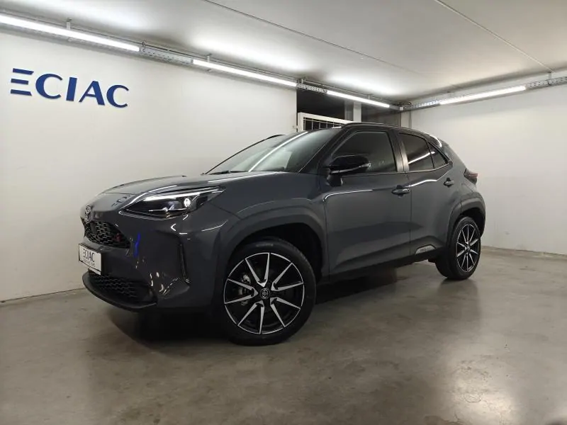 Toyota Yaris cross 1.5 HSD