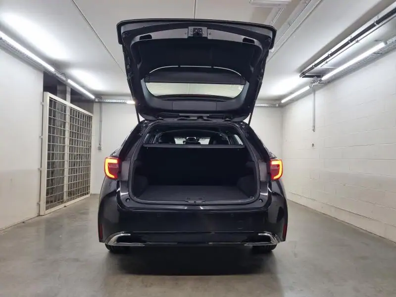 Nieuw Toyota Corolla hb & ts Touring Sports 1.8 Hybrid CVT Dynamic LH 209 - Black Mica / Ink (209) 9