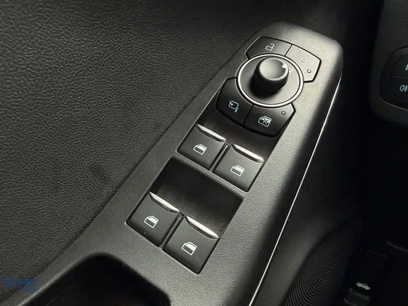 Occasie Ford Puma Titanium 1.0i EcoBoost mHEV 125pk / 92kW A7 2ZI - Speciale metaalkleur "Desert Island Blue" 17