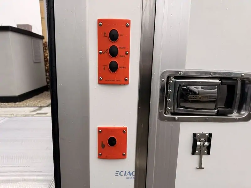 Nieuw Ford Transit 2t mca 350E Chassis enkele cabine L4 Trend M6 2.0 TD 130pk / 96kW N PN3GZ - "Frozen White" Speciale niet-metaalkleur 11