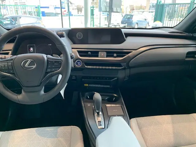 Demo Lexus Ux ev Crossover Electric AT Executive Line LHD 4X2 - Amber 7