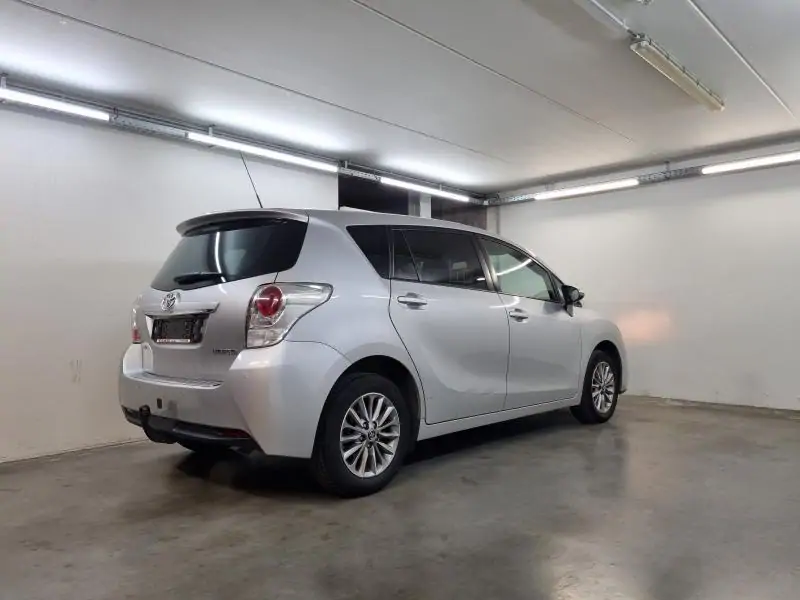 Occasie Toyota Verso 5 S. 1.6 6MT Dynamic LHD 1F7 - SILVER METALLIC (1F7) 10