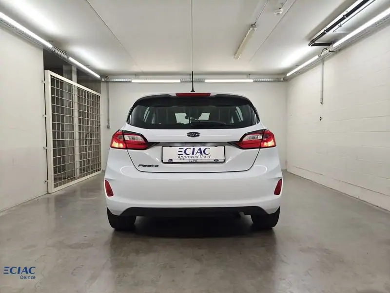 Occasie Ford Fiesta mca Connected 1.1i 75pk / 55kW M5 PN3GZ - "Frozen White" Speciale niet-metaalkleur 7
