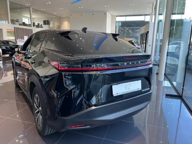 Demo Lexus Rz SUV 300e AT FWD Executive Line LHD 223 - Graphite Black 3