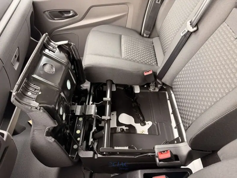 Nieuw Ford Transit 2t mca 350E Chassis enkele cabine L4 Trend M6 2.0 TD 130pk / 96kW N PN3GZ - "Frozen White" Speciale niet-metaalkleur 18