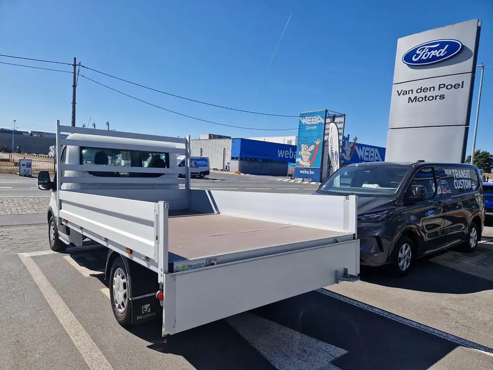 Occasie Ford Transit 2t mca 350L Chassis enkele cabine L3 Trend/met laadbak M6 2.0 TD 13 AXW - niet-metaalkleur: Frozen White 3