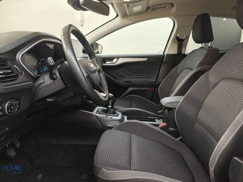 Occasie Ford Focus TR 5D 1.0IEB 100HP S-S M5 4