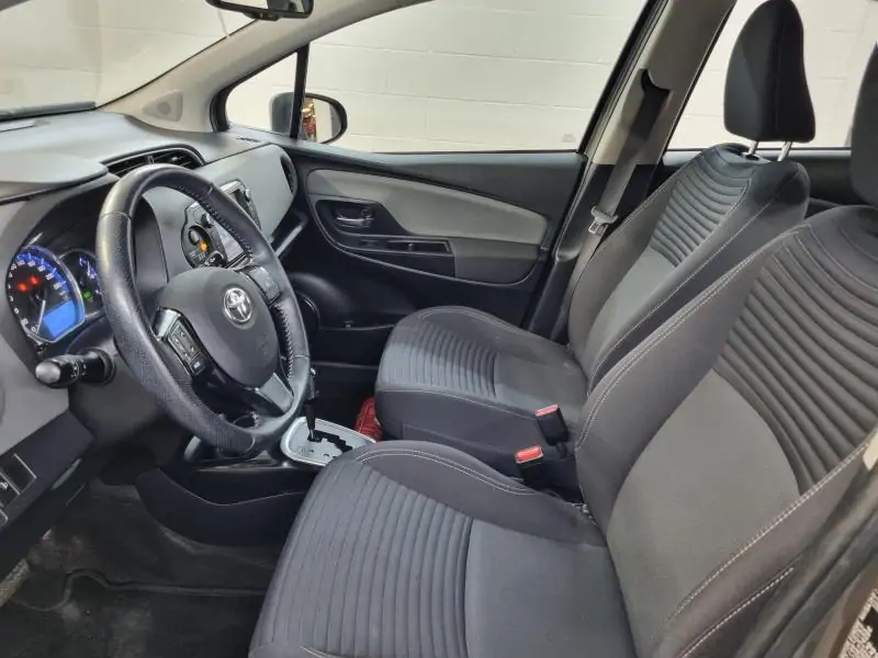 Occasie Toyota Yaris 5d. 1,5 Hybrid e-CVT Style LHD 1G2 - PLATINIUM BRONZE METALLIC (1G2) 4