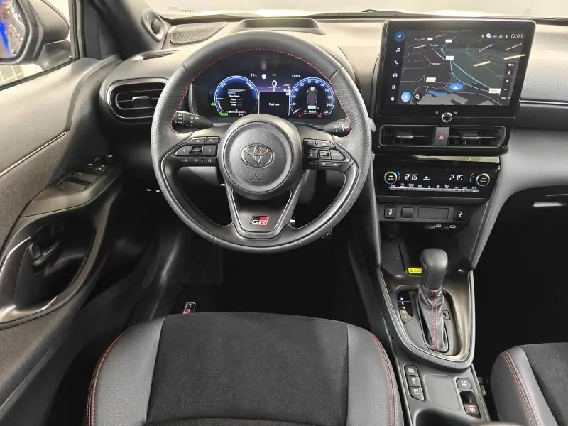 Occasie Toyota Yaris cross B-SUV 1.5 TNGA HEV 130 2WD CVT GR Sport M29 - Storm Grey Metallic / Black 3