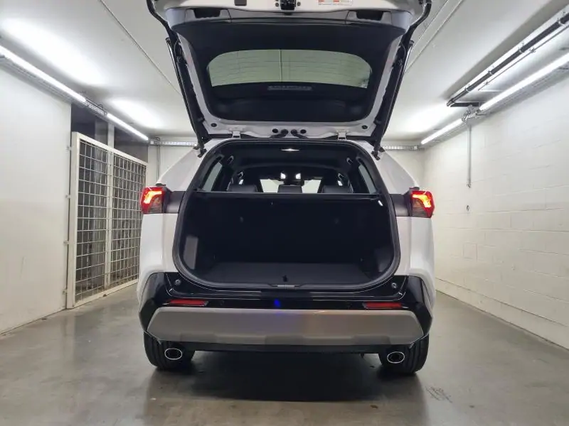 Occasie Toyota RAV-4 Style Plus - Garantie WHITE - Blanc 8