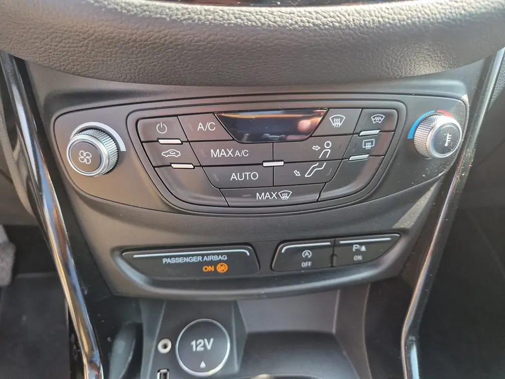 Occasie Ford B-max . 23