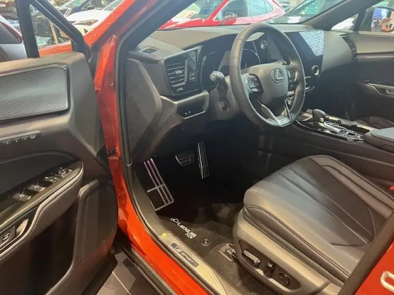 Nieuw Lexus Nx phev Wagon 450h+ E-CVT F SPORT Line LHD 4Y1 - Blazing Carnelian 5