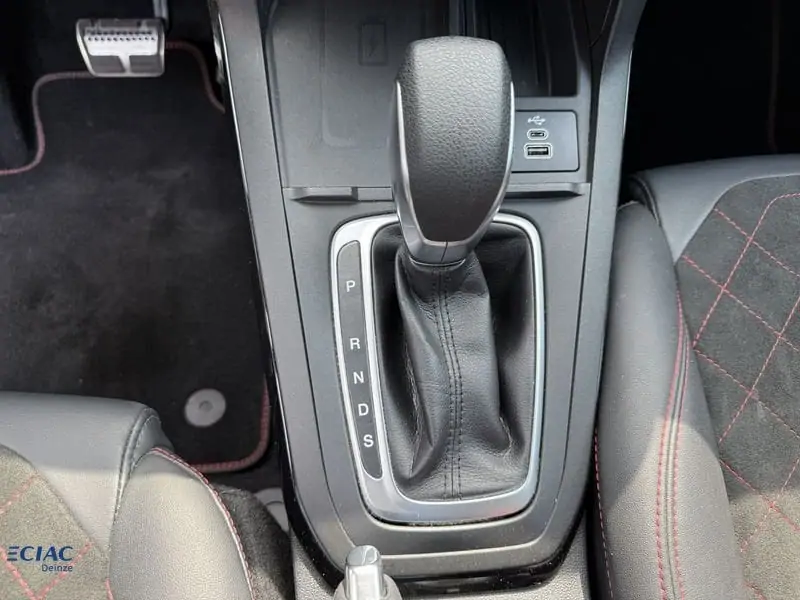 Nieuw Ford Puma mca ST-Line X 1.0i EcoBoost mHEV 155pk / 114kW A7 4GM - "Agate Black" Metaalkleur 22