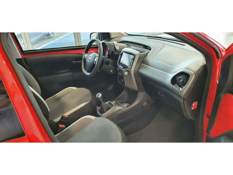 Nieuw Toyota Aygo 5 d. 1.0 VVT-i 5MT x-play II LHD 3P0 - SUPER RED V 4