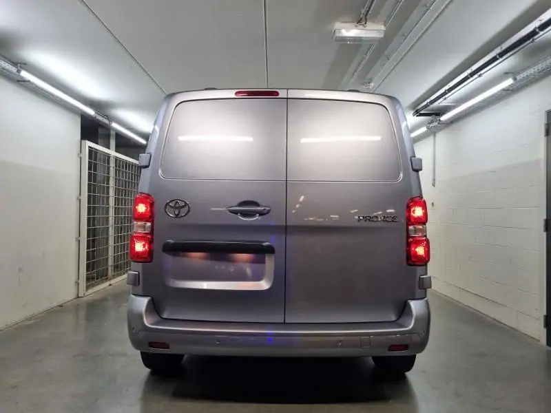 Nieuw Toyota Proace MEDIUM 2.0L Diesel 144hp MT Dynamic 1d L KCA - DARK SILVER METALLIC 5