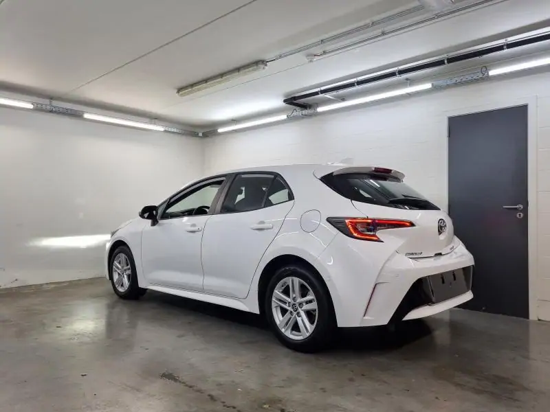 Occasie Toyota Corolla hb & ts Hatchback 1.8 Hybrid CVT Dynamic LHD 040 - SUPER WHITE II 7