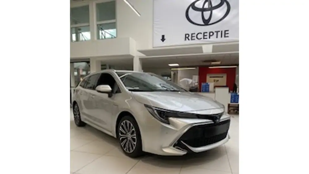 Nieuw Toyota Corolla hb & ts Touring Sports 1.8 Hybrid CVT Premium LH 1J6 - PRECIOUS SILVER METALLIC 1