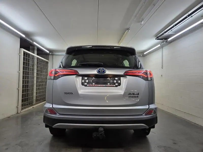 Occasie Toyota Rav4 5 d. 2.5 Hybrid 2WD e-CVT Comfort LHD 1D6 - SILVER METALLIC (1D6) 8