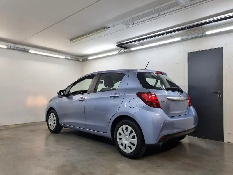 Occasie Toyota Yaris 5 d. 1,5 Hybrid e-CVT Active LHD 8X2 - NEBULA BLUE METALLIC (8X2) 7