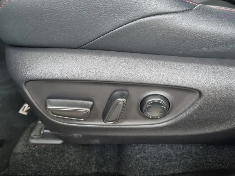 Occasie Toyota Rav4 plug-in SUV LWB Plug-in CVT Style Plus LHD 2QY - Zircon Silver / Black roof 5