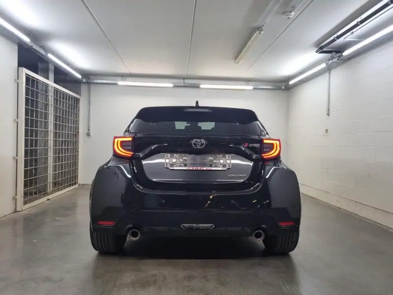 Occasie Toyota Yaris gr Hatchback 1.6L Turbo MT Hi-Pack LHD 219 - PRECIOUS BLACK METALLIC 6