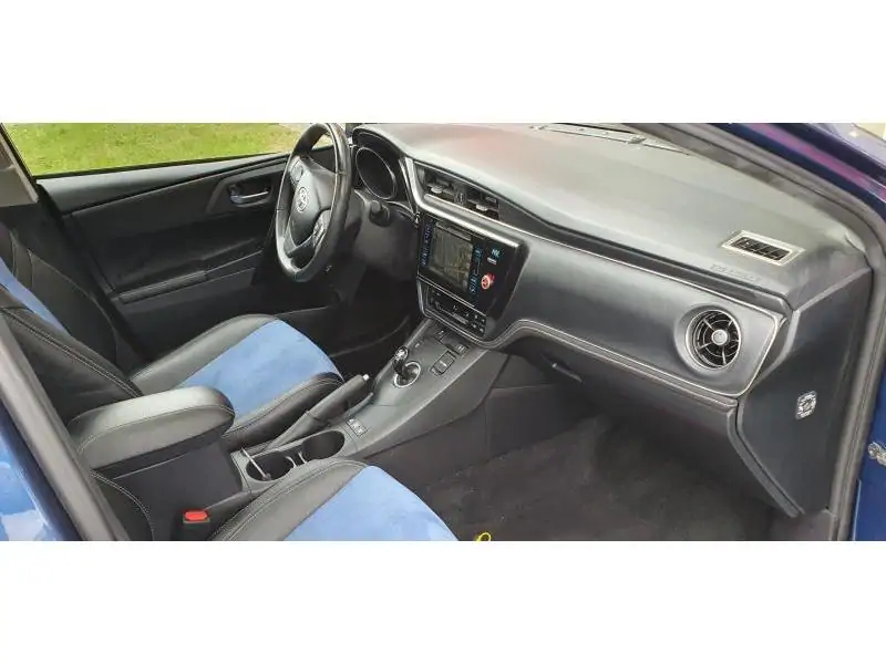Occasie Toyota Auris Comfort and Pack Dynamic BLUE - BLUE 3