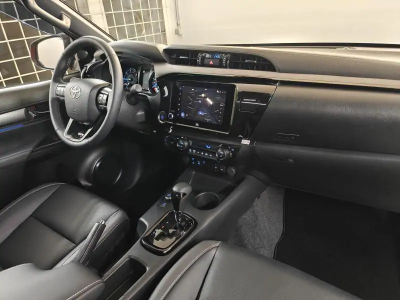 Occasie Toyota Hilux DC - 2.8 MHEV Diesel - Invincible - ORANGE - Orange 15