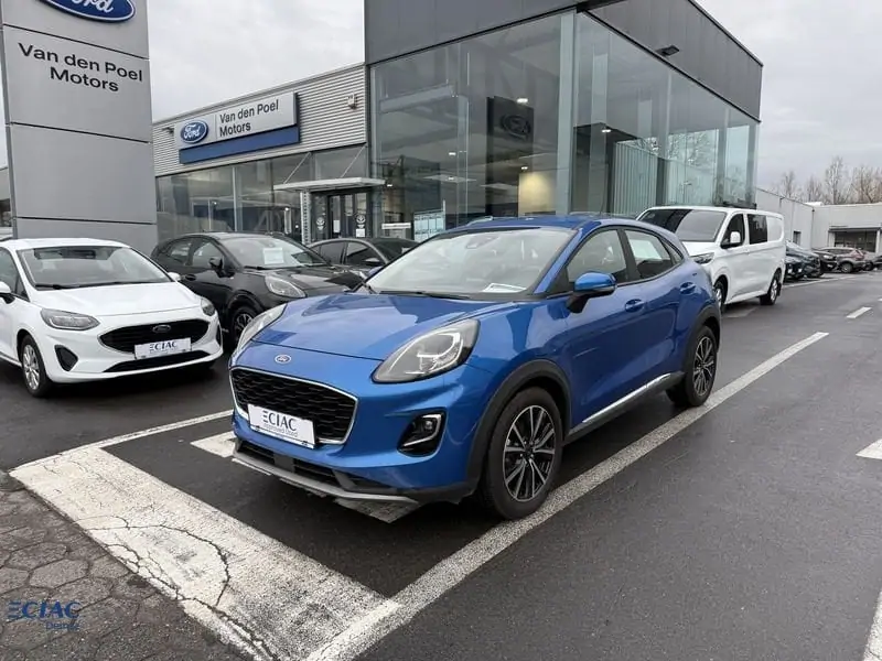 Occasie Ford Puma Titanium 1.0i EcoBoost mHEV 125pk / 92kW A7 2ZI - Speciale metaalkleur "Desert Island Blue" 1