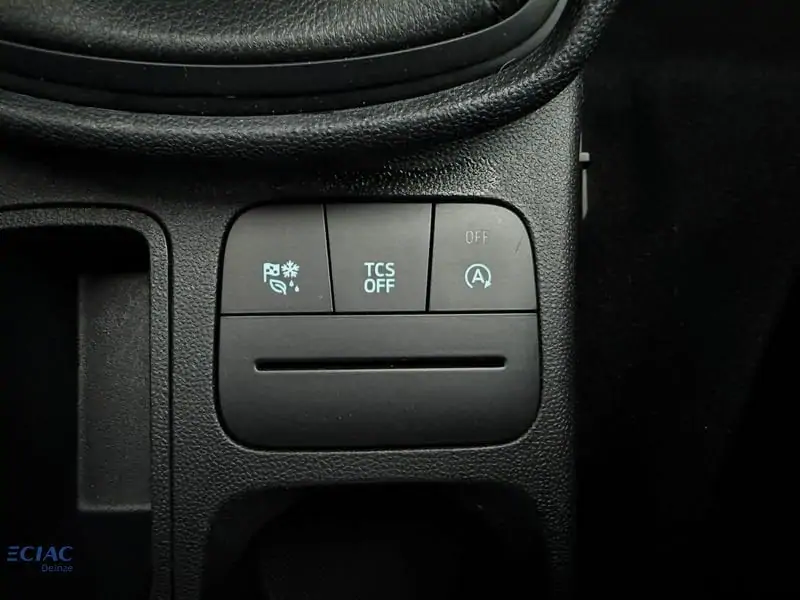 Occasie Ford Fiesta mca Connected 1.1i 75pk / 55kW M5 PN3GZ - "Frozen White" Speciale niet-metaalkleur 18