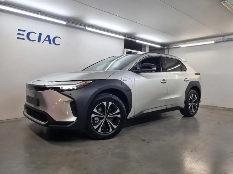Nieuw Toyota Bz4x SUV LWB EV 2WD AT Executive LHD 1J6 - PRECIOUS SILVER METALLIC 1