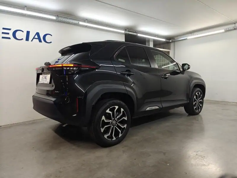 Occasie Toyota Yaris cross B-SUV 1.5 TNGA HEV 130 2WD CVT Executive 209 - NIGHT SKY BLACK METALLIC (209) 10