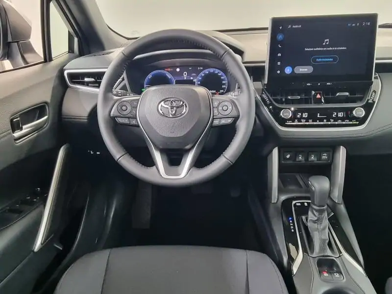 Occasie Toyota Corolla cross SUV 2.0 Hybrid 2WD CVT Style LHD 1L0 - SHIMMERING SILVER METALLIC 3