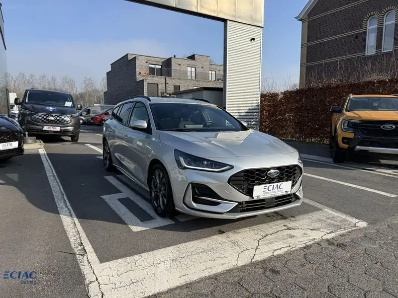 Occasie Ford Focus mca (c519) ST-Line 1.0i Ecoboost 155pk A7 Clipper PNZJB - MOONDUST SILVER 3