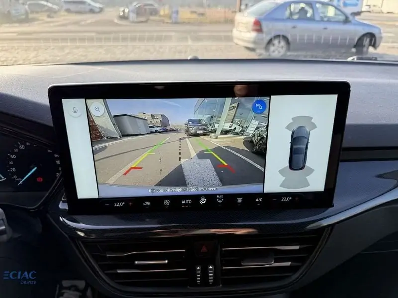 Occasie Ford Focus mca (c519) ST-Line 1.0i Ecoboost 155pk A7 Clipper PNZJB - MOONDUST SILVER 17