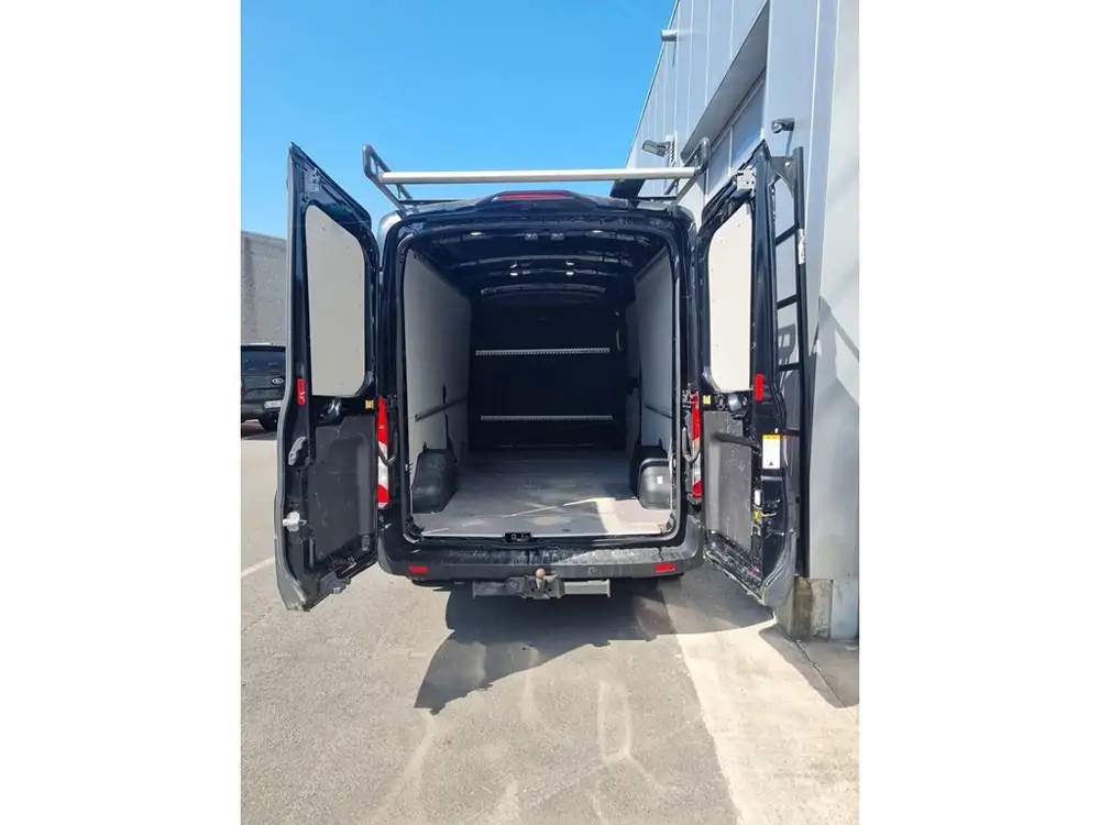 Occasie Ford Transit 2t Bestelwagen / Fourgon Trend 350L  2.0 TD PN4GM - AGATE BLACK 6