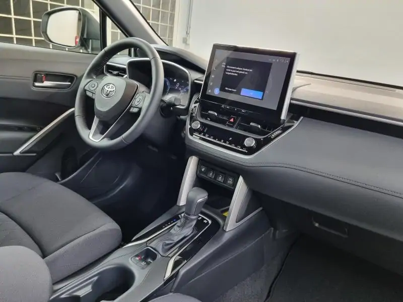 Occasie Toyota Corolla cross SUV 2.0 Hybrid 2WD CVT Style LHD 089 - WHITE PEARL MC 11